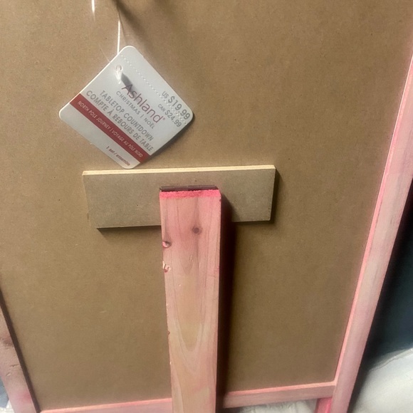 NWT…Wooden easel sign… it’s a count down to Christmas sign…freestanding sign - Picture 4 of 4